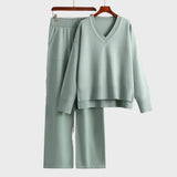 Zdravka™ - Комплект от две части с V-образно деколте